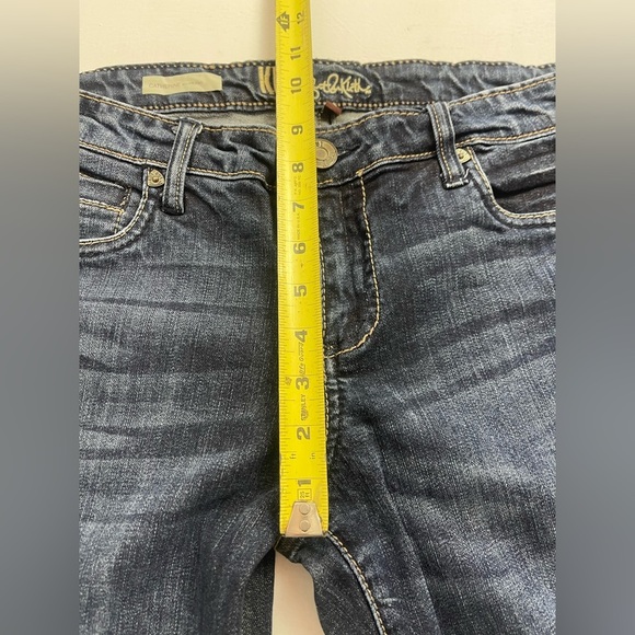 Kut from the Kloth Catherine Boyfriend Dark Wash Straight Leg Jeans Size 8 - Picture 13 of 13